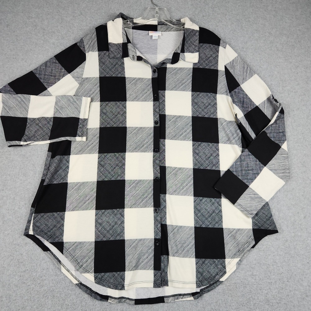 LuLaRoe Shirt Womens XL Black White Buffalo Plaid Curved Hem Collared Button Up
